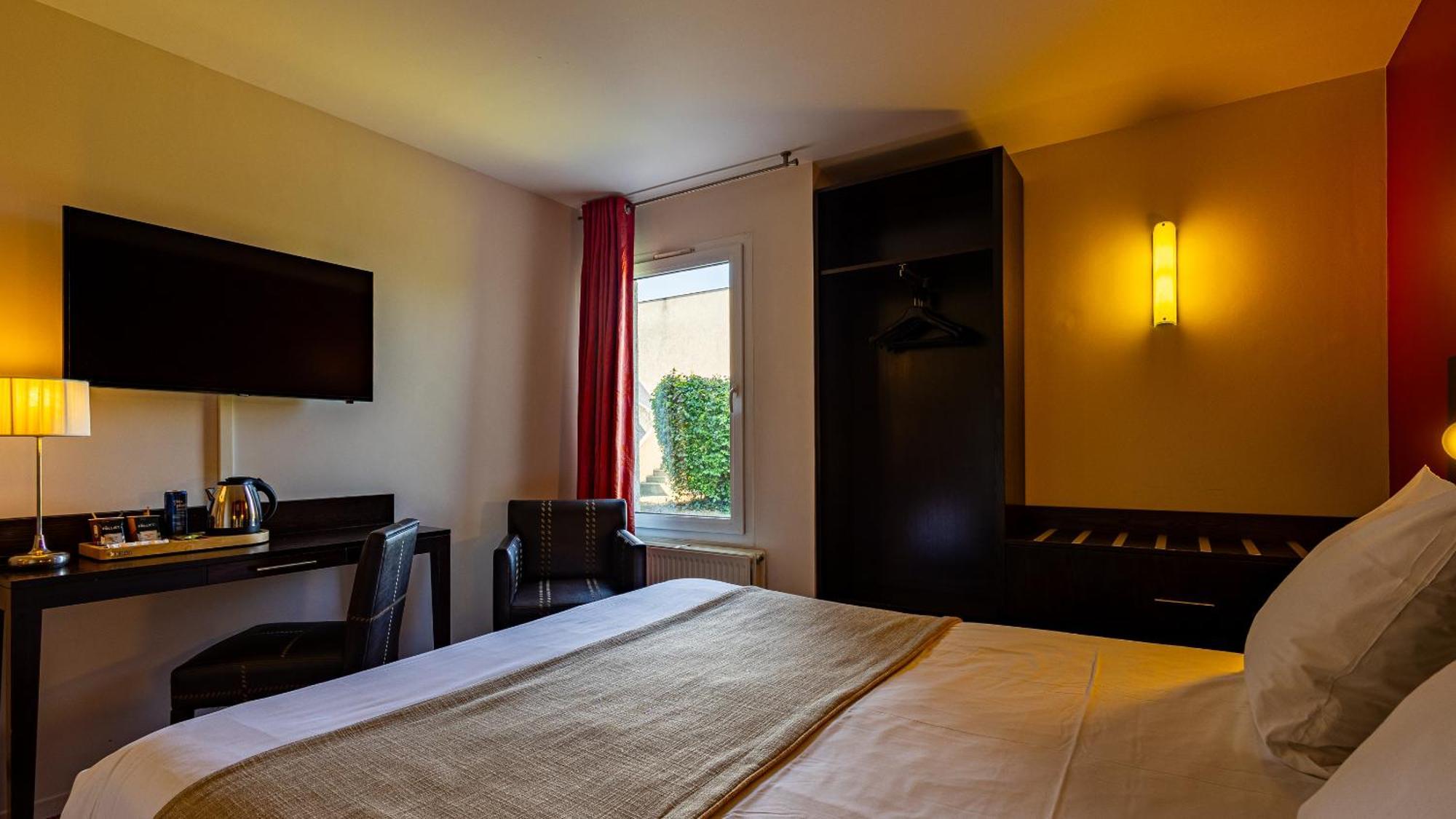 Logis Hostellerie D'Aussois Semur-en-Auxois Exterior foto
