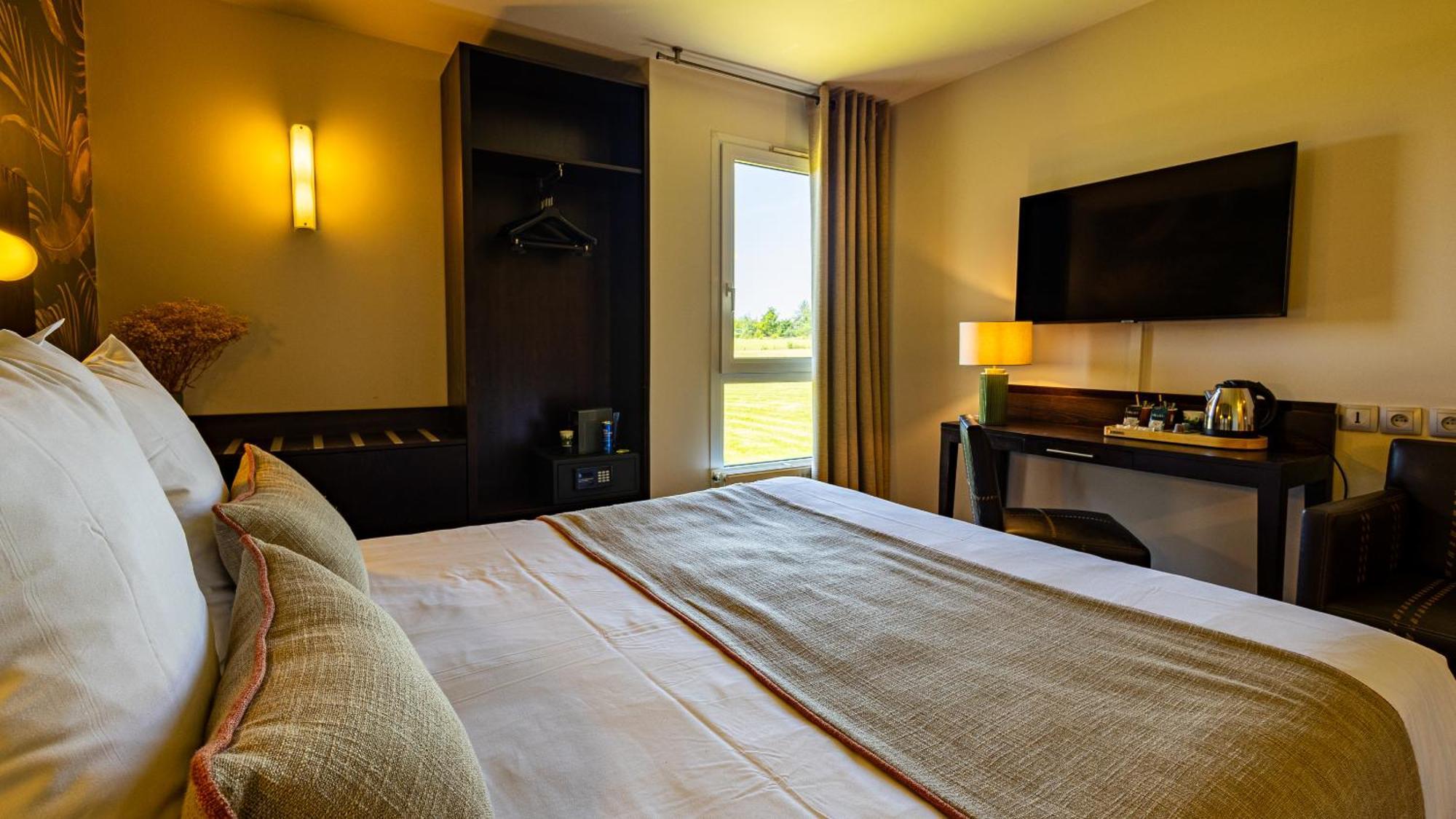 Logis Hostellerie D'Aussois Semur-en-Auxois Exterior foto